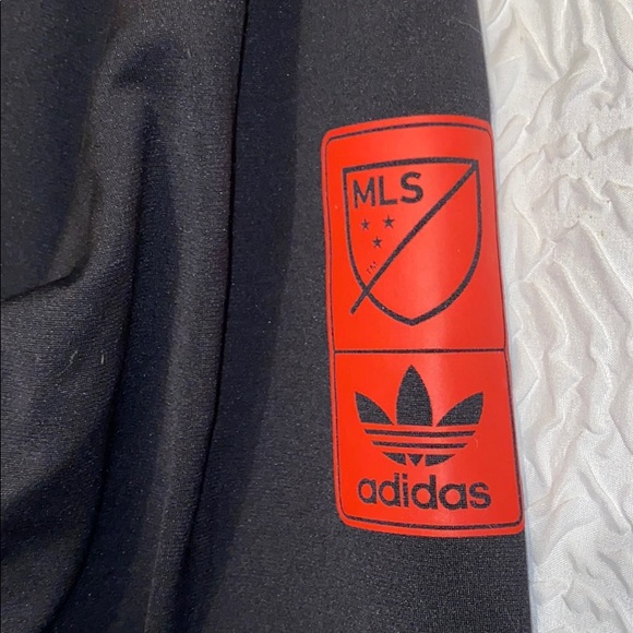 Men’s ADIDAS DC United Zip Up Jacket - Picture 6 of 6